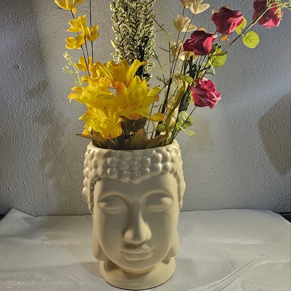 Ceramic - Picture 3 of 3